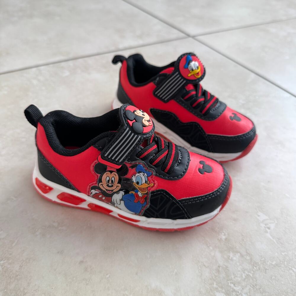 Disney Mickey Mouse Donald Duck Light Up Sneakers Toddler Boys Size 8